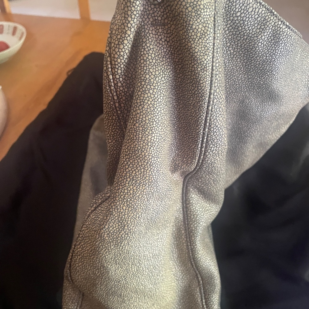 YSL 'Roady' Bag w/Dust Bag - Picture 7 of 14